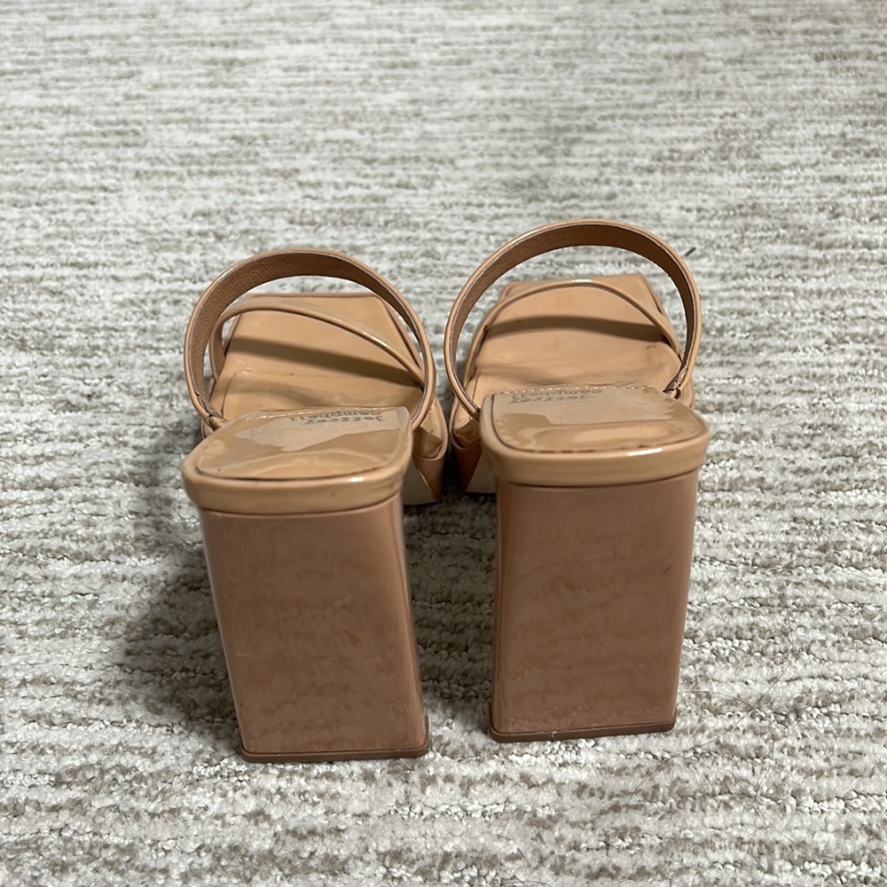Jeffrey Campbell cream/tan heel - Picture 3 of 3